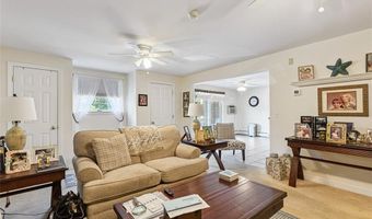 673 Metacom Ave 50, Bristol, RI 02809