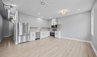 1109 E Carson St, Airville, PA 15203