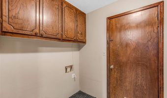 817 Windsor, Altus, OK 73521