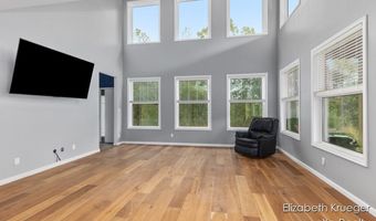 8586 66th St SE, Alto, MI 49302