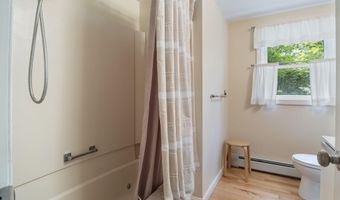 17 Doris Ln, Parsonsfield, ME 04047