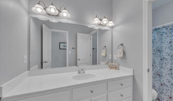 5835 Bay Village Dr 101, Athens, AL 35611