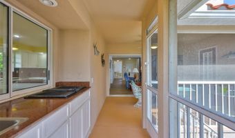 6107 MARBELLA Blvd, Apollo Beach, FL 33572