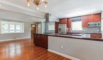 1316 S BUCHANAN St, Arlington, VA 22204