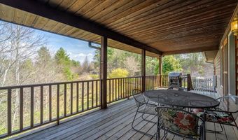 750 Double Springs Dr, Almond, NC 28702
