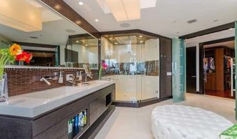 3802 NE 207th St 2802, Aventura, FL 33180