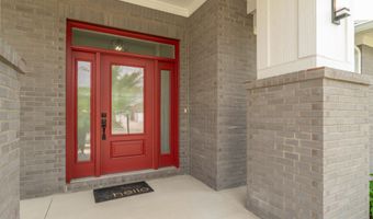 921 Justine Cir E, Indianapolis, IN 46234
