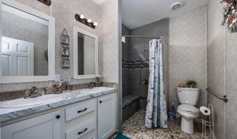 3670 NW 20TH Ave, Bell, FL 32619