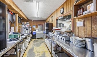 2447 Military Ave, Baxter Springs, KS 66713