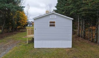 48 Bushey St, Ashland, ME 04732