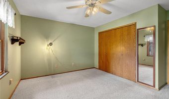 1200 18th Ave NW 137, Austin, MN 55912