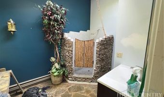 187 Little Creekside, Banner Elk, NC 28604