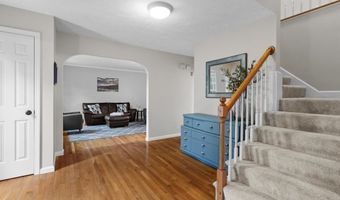 41 Nancy Dr, Ashland, MA 01721
