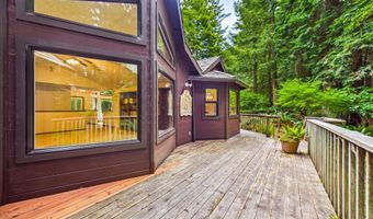 1195 Diamond Dr, Arcata, CA 95521