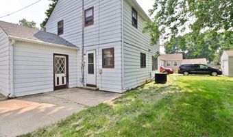 864 Gartner Ct, Beloit, WI 53511