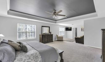 4142 Crest Ridge Ln, Boiling Springs, SC 29316