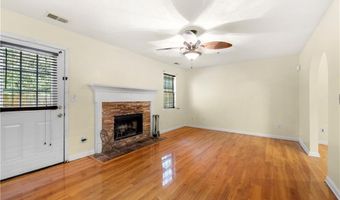 3736 Soapstone Rd, Decatur, GA 30034