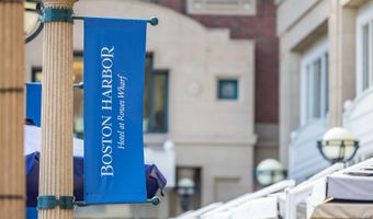 10 Rowes Wharf Ph4, Boston, MA 02110