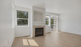 14771 SW BEARD Rd 104, Beaverton, OR 97007