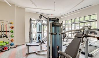 989 S BUCHANAN St 409, Arlington, VA 22204