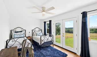 6575 Summer Shade Rd, Beaumont, KY 42124