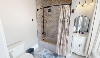 84 Cedar St, Bangor, ME 04401