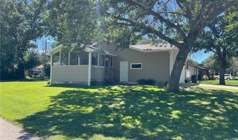 901 22nd Ave SW, Austin, MN 55912