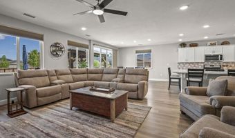100 Amberwood Ct, Dayton, NV 89403