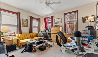 2206 E Carson St, Airville, PA 15203