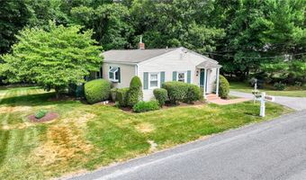 71 Roland St, Cumberland, RI 02864