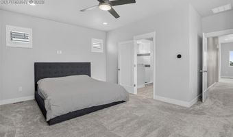 21554 E 59th Dr, Aurora, CO 80019