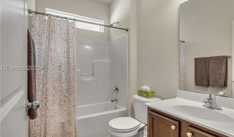 241 Turkey Oak Dr, Bluffton, SC 29910