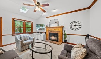 1030 W Sterlington Pl, Apex, NC 27502