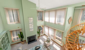 82 Pilgrim Dr, Bedford, NH 03110