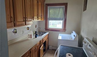30 Cumberland St, Cumberland, RI 02864