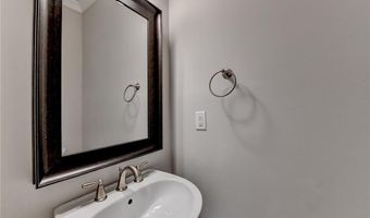 5240 Cresslyn Rdg, Alpharetta, GA 30005