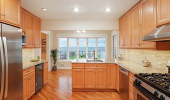 6 Harbor View Dr, Atlantic Highlands, NJ 07716