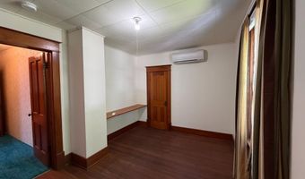 303 S Clark St, Bassett, NE 68714