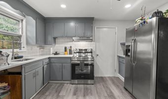 123 Summerfield Ave, Bridgeport, CT 06610