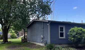 351 Center St, Algonac, MI 48001