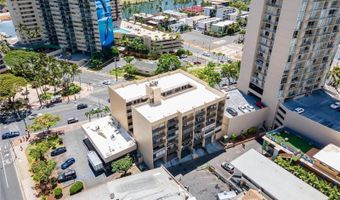 1911 Kalakaua Ave #406, Honolulu, HI 96815