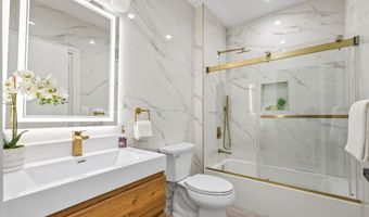 4411 5 ILLINOIS Ave NW, Washington, DC 20011