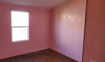 754 Kayroe Rd, Adkins, TX 78101