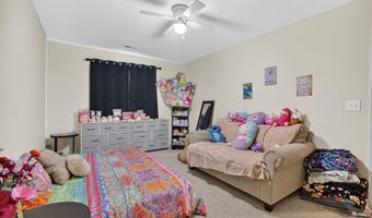98 ROLLING GREEN Dr, Anniston, AL 36207