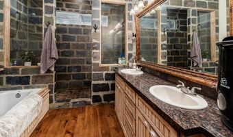3605 Olive Hill Rd, Fallbrook, CA 92028