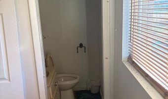 301 Meadowlane Dr, Aberdeen, MS 39730