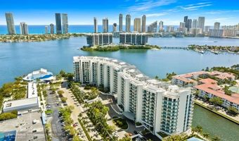 3300 NE 188th St UPH09, Aventura, FL 33180