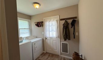 619 N 10th St, Atchison, KS 66002