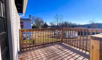 1606 School St, Altavista, VA 24517