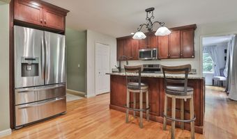41 Wellesley Dr, Bedford, NH 03110
